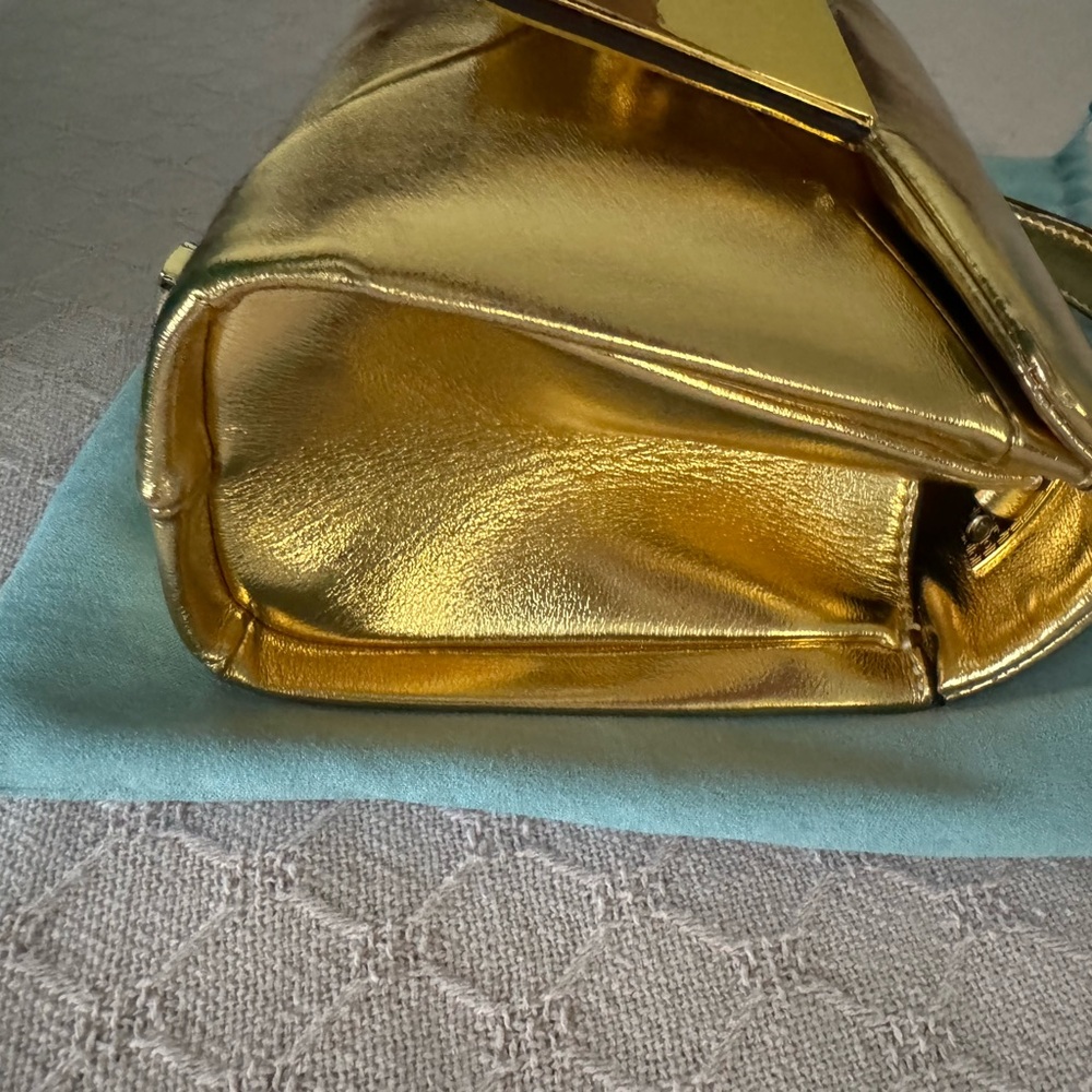 Tiffany & Fred Gold Stud Gold Leather bag - Picture 3 of 8